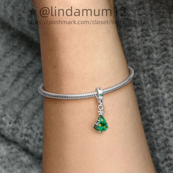 Pandora Sparkling Christmas Tree Dangle Charm - Picture 4 of 5